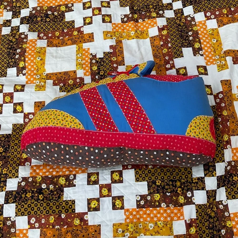 Vintage 70s Kids Decor Large 21” Tennis Shoe Sneaker Plush Pillow - Picture 2 of 10
